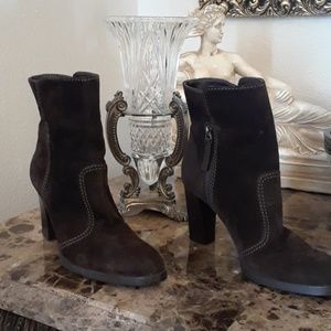 Tod’s ankle boots